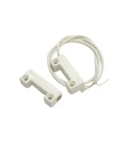 FDP m&aacute;gneses nyit&aacute;s&eacute;rz&eacute;kelő, p&aacute;nc&eacute;lozott műanyag h&aacute;zban. Tamper IP65