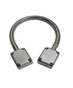 HONNOR SECURITY K&aacute;bel &aacute;tvezető g&eacute;gecső. Belső &aacute;tm&eacute;rő: 11 mm, hossz: 400 mm. R&ouml;gz&iacute;tett fej anyaga: ABS műanyag