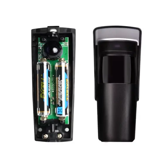 TIGERMAT TM-YET-610C Infrasorompó, 15-20 méter hatótávolság, elemes és vezetékes jeladó, IP55 védelem, falra szerelhető, 180 fokig forgatható lencse