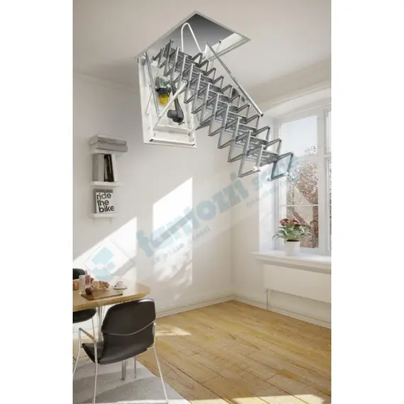 FANTOZZI Motoros padlásfeljáró egyedi méretben, basic kivitelben