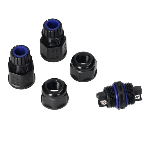 ORNO ORAE13601 Egyenes kábelcsatlakozó, 3x4mm2, 450V/25A, tömszelence, vastag tömítés, szoros záródás, IP68